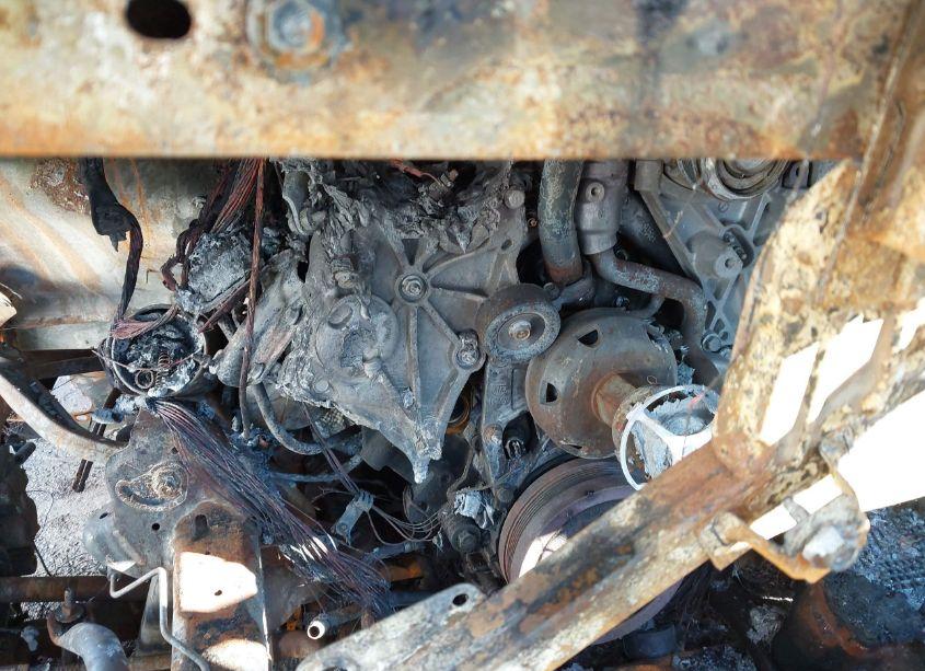 Photo 10 of 2015 Chevrolet Silverado 3500HD CHASSIS WT (VIN 1GB3KYC88FF151489)