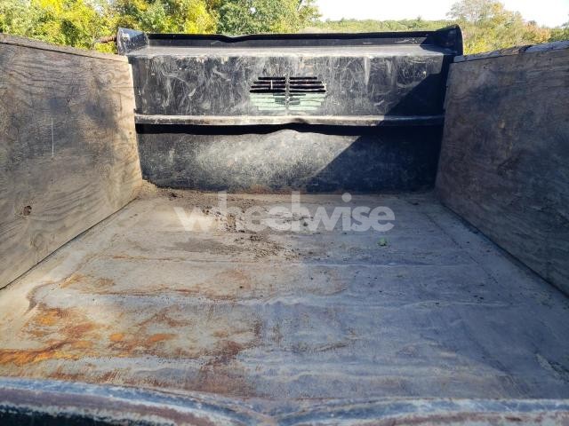 2015 CHEVROLET SILVERADO K3500 (VIN 1GB3KYCG6FZ530299) main photo