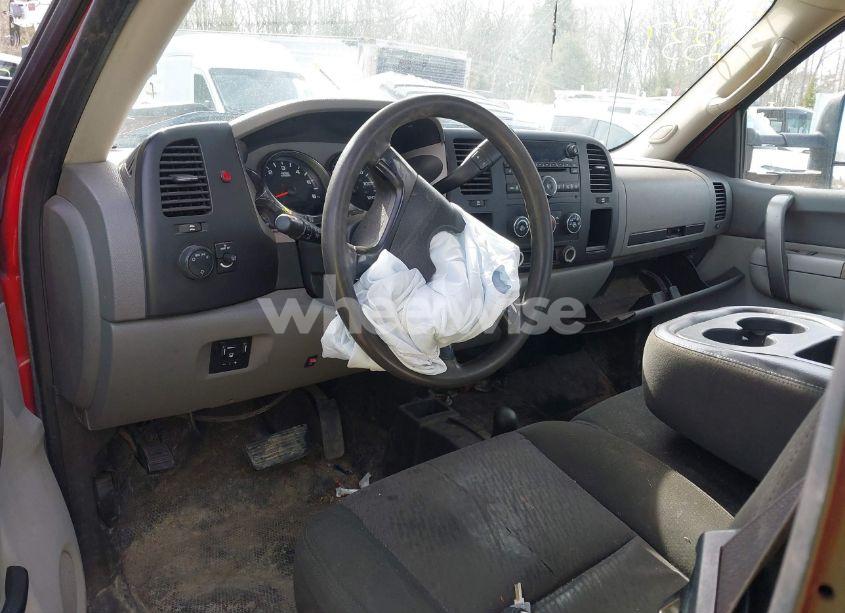 Photo 7 of 2011 Chevrolet Silverado 3500HD CHASSIS WORK TRUCK (VIN 1GB3KZCG8BF117253)