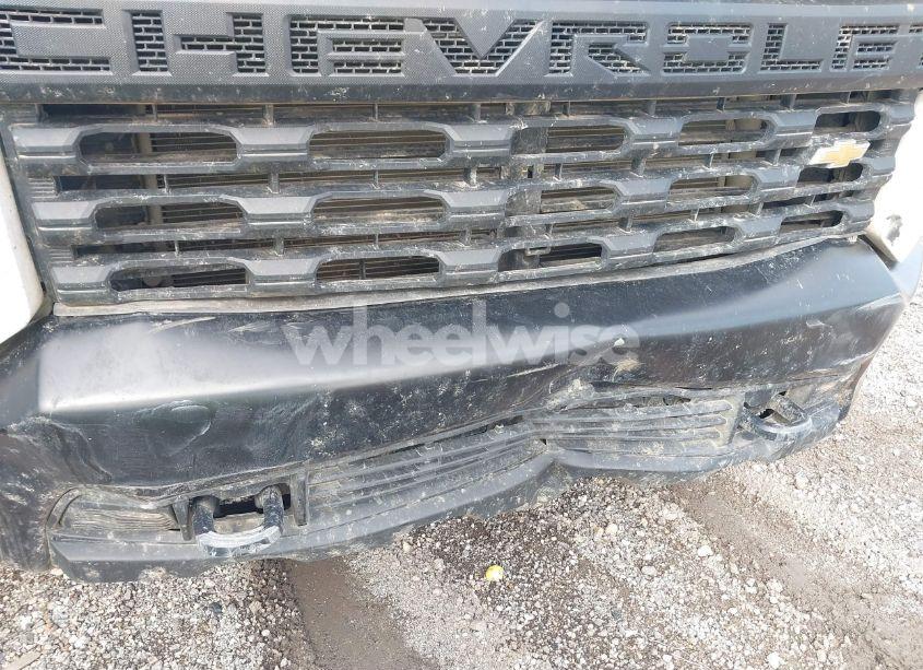 Photo 11 of 2022 Chevrolet Silverado 3500HD CHASSIS WORK TRUCK (VIN 1GB3YSE74NF243309)
