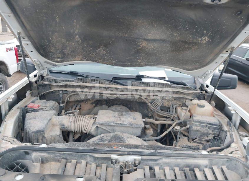 Photo 9 of 2022 Chevrolet Silverado 3500HD CHASSIS WORK TRUCK (VIN 1GB3YSE74NF243309)