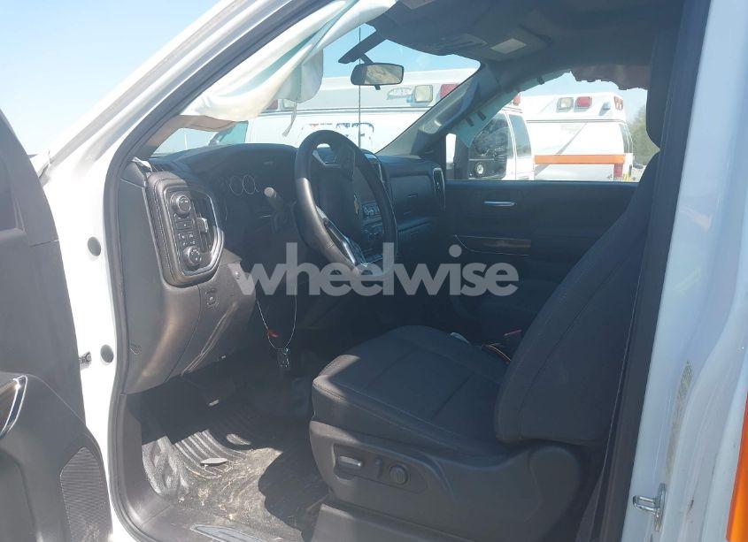 Photo 13 of 2023 Chevrolet Silverado 3500HD CHASSIS LT (VIN 1GB3YTE75PF220985)