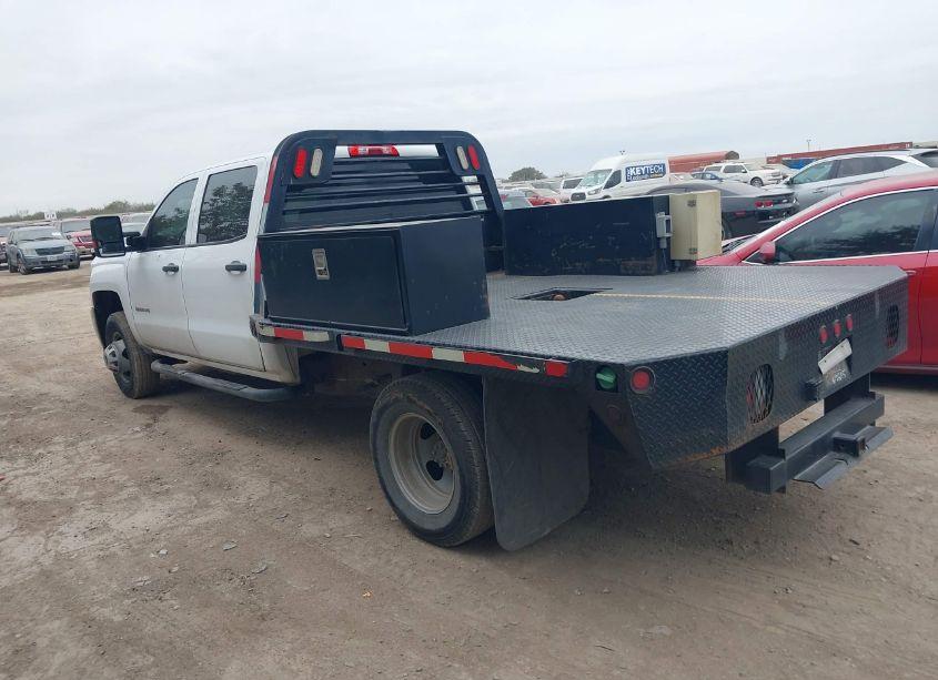 Photo 3 of 2016 Chevrolet Silverado 3500HD CHASSIS WT (VIN 1GB4CYC81GF112648)