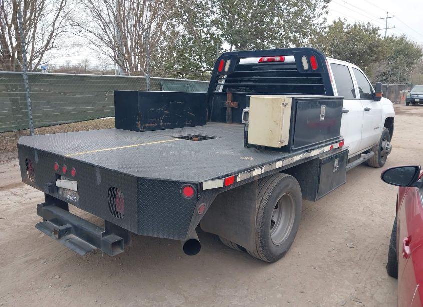 Photo 4 of 2016 Chevrolet Silverado 3500HD CHASSIS WT (VIN 1GB4CYC81GF112648)