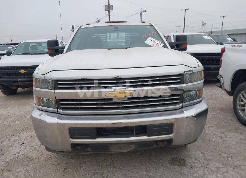 Photo 12 of 2017 Chevrolet Silverado 3500HD CHASSIS WT (VIN 1GB4CYCG3HF131453)