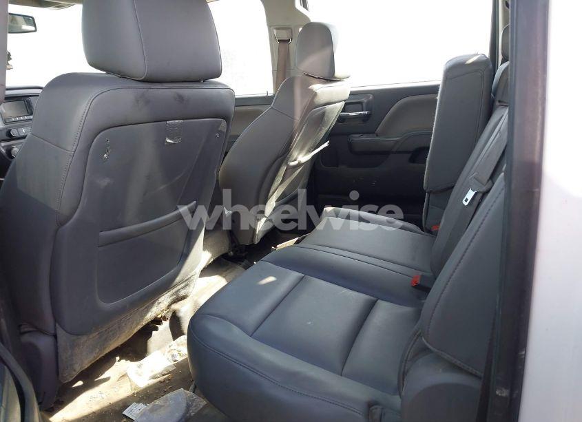 Photo 6 of 2015 Chevrolet Silverado 3500HD CHASSIS WT (VIN 1GB4CYCG6FF502263)