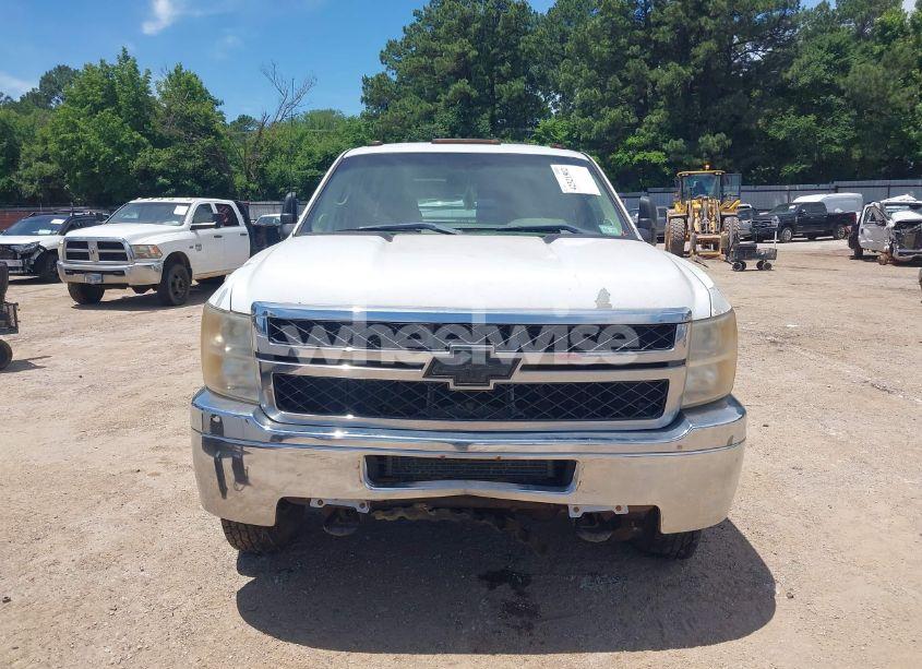 Photo 12 of 2011 Chevrolet Silverado 3500HD CHASSIS WORK TRUCK (VIN 1GB4CZCG4BF130034)