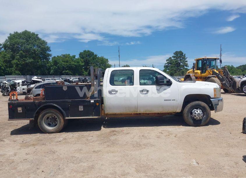 Photo 13 of 2011 Chevrolet Silverado 3500HD CHASSIS WORK TRUCK (VIN 1GB4CZCG4BF130034)