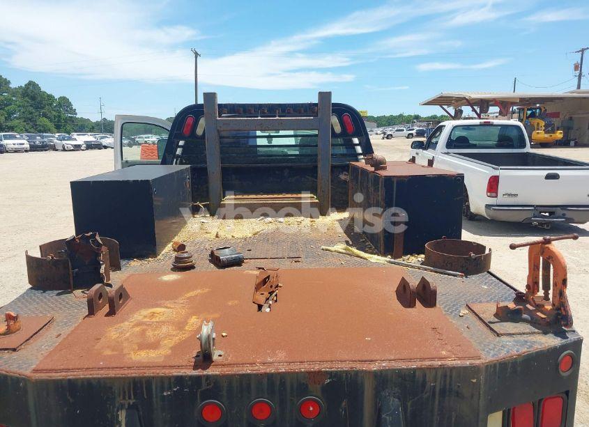 Photo 6 of 2011 Chevrolet Silverado 3500HD CHASSIS WORK TRUCK (VIN 1GB4CZCG4BF130034)