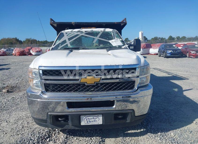 Photo 12 of 2013 Chevrolet Silverado 3500HD CHASSIS WORK TRUCK (VIN 1GB4CZCG6DF202855)