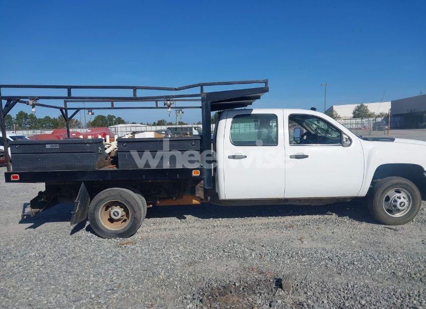 Photo 13 of 2013 Chevrolet Silverado 3500HD CHASSIS WORK TRUCK (VIN 1GB4CZCG6DF202855)