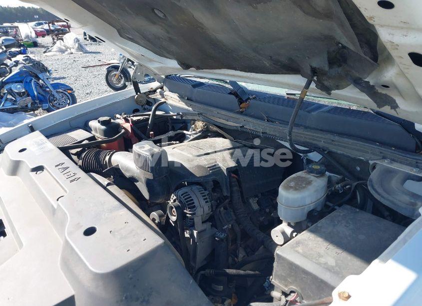 Photo 9 of 2013 Chevrolet Silverado 3500HD CHASSIS WORK TRUCK (VIN 1GB4CZCG6DF202855)