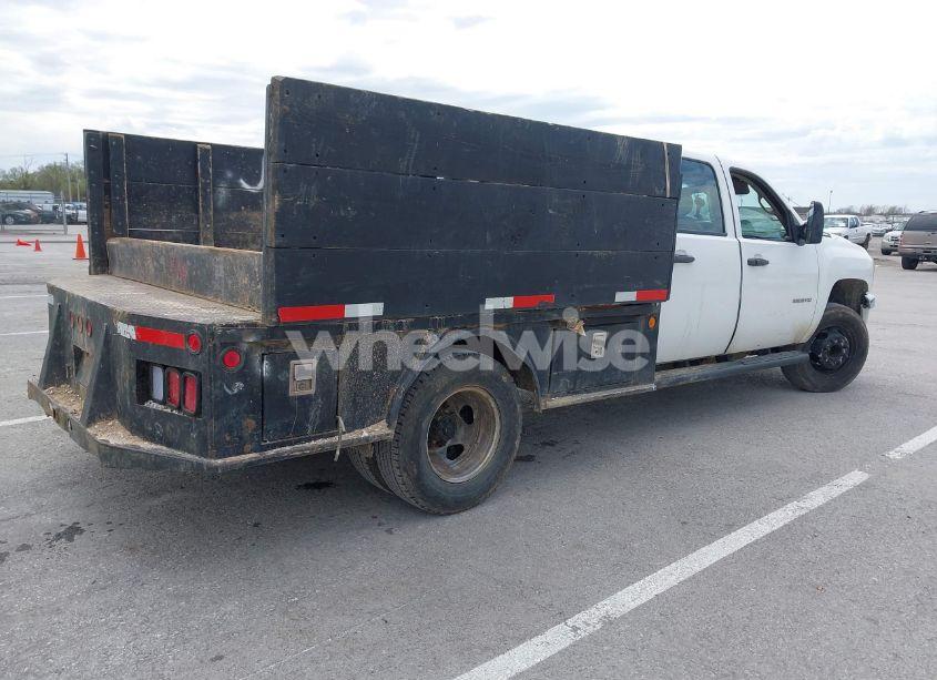 Photo 4 of 2012 Chevrolet Silverado 3500HD CHASSIS WORK TRUCK (VIN 1GB4CZCG8CF225195)