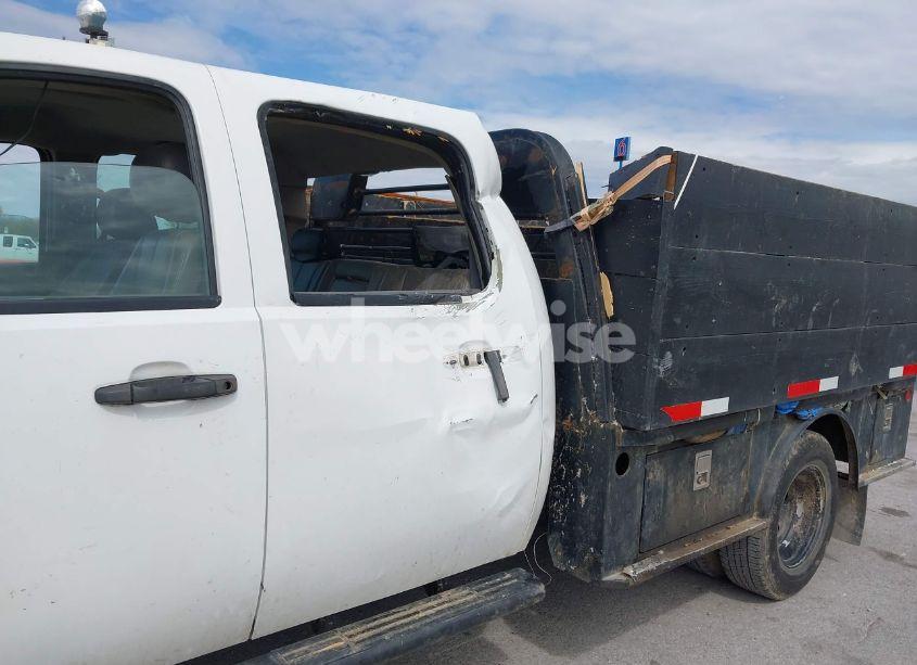 Photo 6 of 2012 Chevrolet Silverado 3500HD CHASSIS WORK TRUCK (VIN 1GB4CZCG8CF225195)