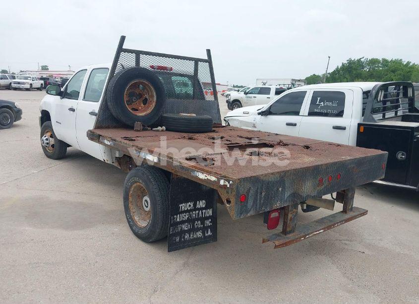 Photo 3 of 2011 Chevrolet Silverado 3500HD WORK TRUCK (VIN 1GB4CZCL3BF180338)