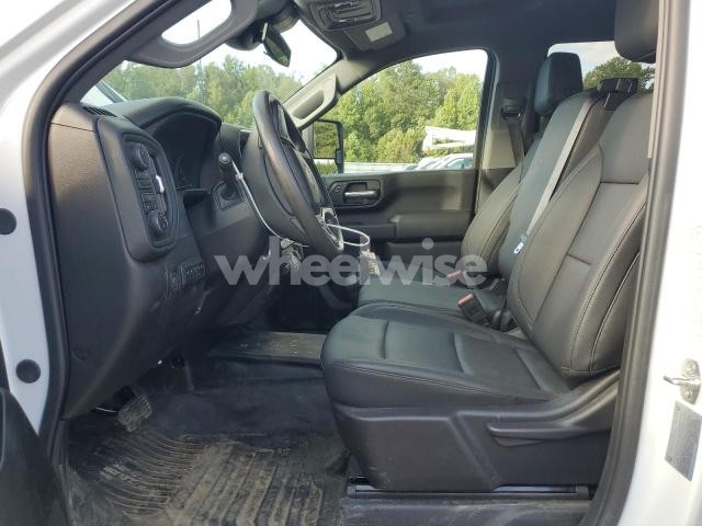 Photo 8 of 2025 CHEVROLET SILVERADO K3500 (VIN 1GB4KSEY0SF223309)