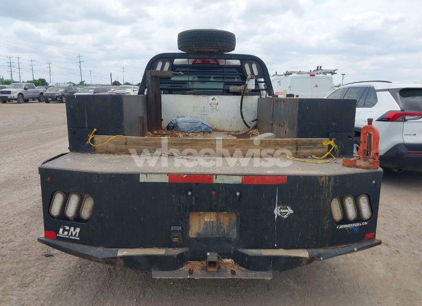 Photo 15 of 2019 Chevrolet Silverado 3500HD CHASSIS WT (VIN 1GB4KVCY1KF160662)