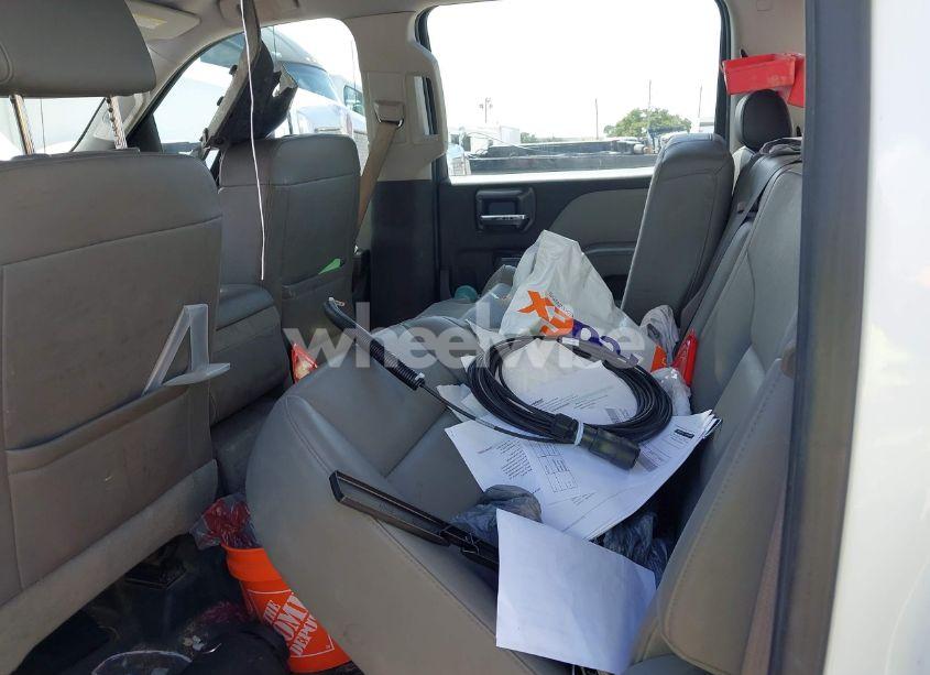 Photo 2 of 2016 Chevrolet Silverado 3500HD CHASSIS WT (VIN 1GB4KYC85GF135109)