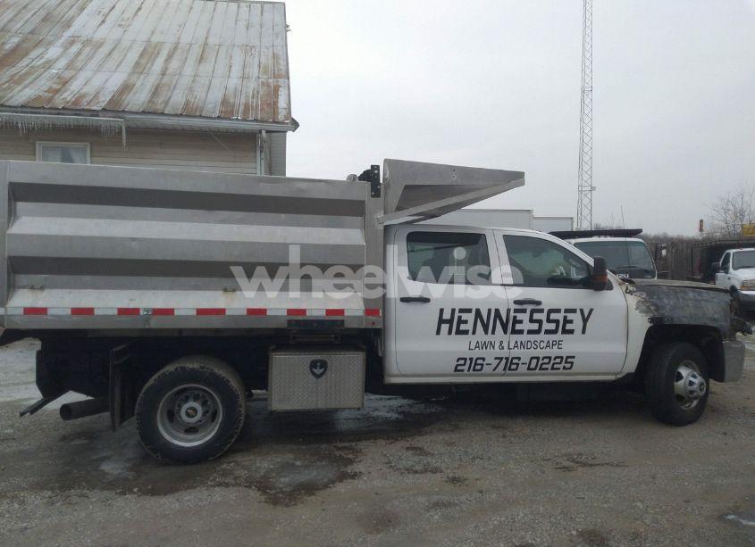 Photo 15 of 2015 Chevrolet Silverado 3500HD CHASSIS WT (VIN 1GB4KYC89FF668255)