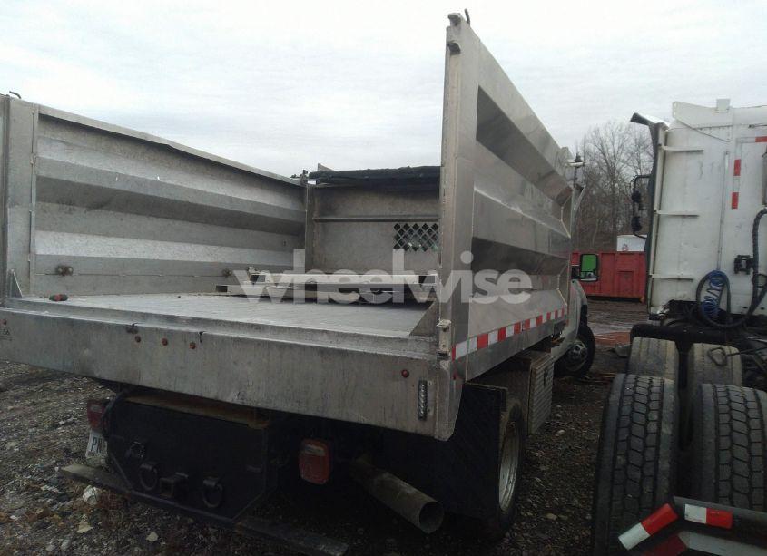 Photo 4 of 2015 Chevrolet Silverado 3500HD CHASSIS WT (VIN 1GB4KYC89FF668255)