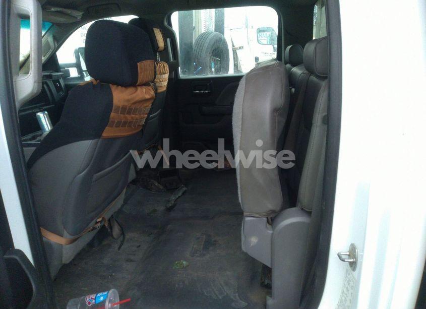 Photo 7 of 2015 Chevrolet Silverado 3500HD CHASSIS WT (VIN 1GB4KYC89FF668255)