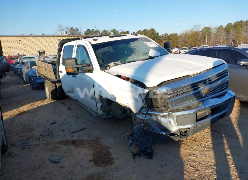 2015 Chevrolet Silverado 3500HD CHASSIS WT (VIN 1GB4KYCG3FF659056) main photo