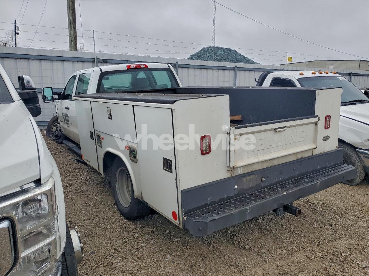 Photo 2 of 2018 CHEV SILVERADO 3500 HD WO (VIN 1GB4KYCY0JF246884)