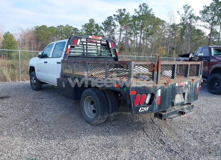 Photo 3 of 2017 Chevrolet Silverado 3500HD CHASSIS WT (VIN 1GB4KYCY2HF213461)