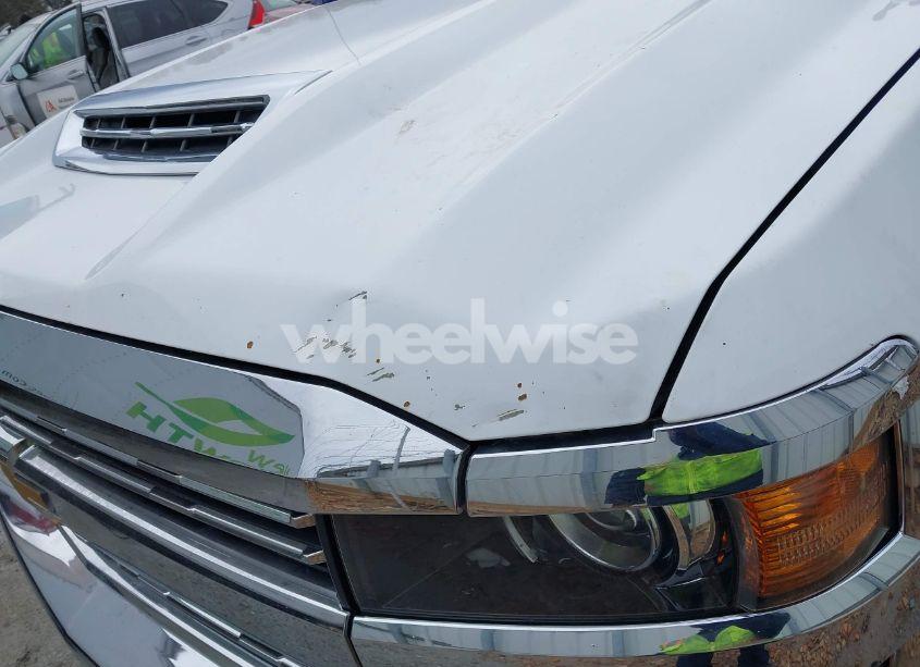 Photo 11 of 2018 Chevrolet Silverado 3500HD CHASSIS WT (VIN 1GB4KYCY3JF158329)