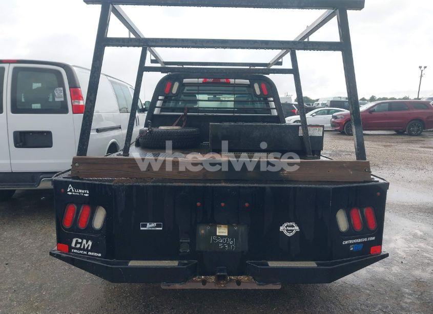 Photo 15 of 2017 Chevrolet Silverado 3500HD CHASSIS WT (VIN 1GB4KYCY4HF178552)