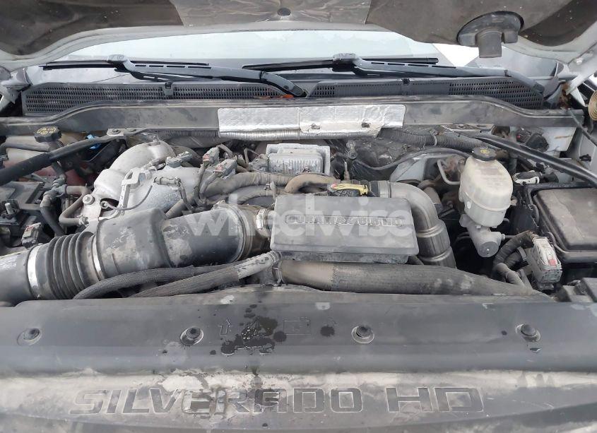 Photo 9 of 2017 Chevrolet Silverado 3500HD CHASSIS WT (VIN 1GB4KYCY4HF178552)