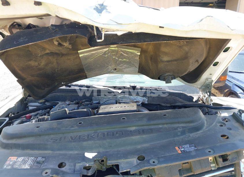 Photo 10 of 2018 Chevrolet Silverado 3500HD CHASSIS WT (VIN 1GB4KYCY5JF126109)