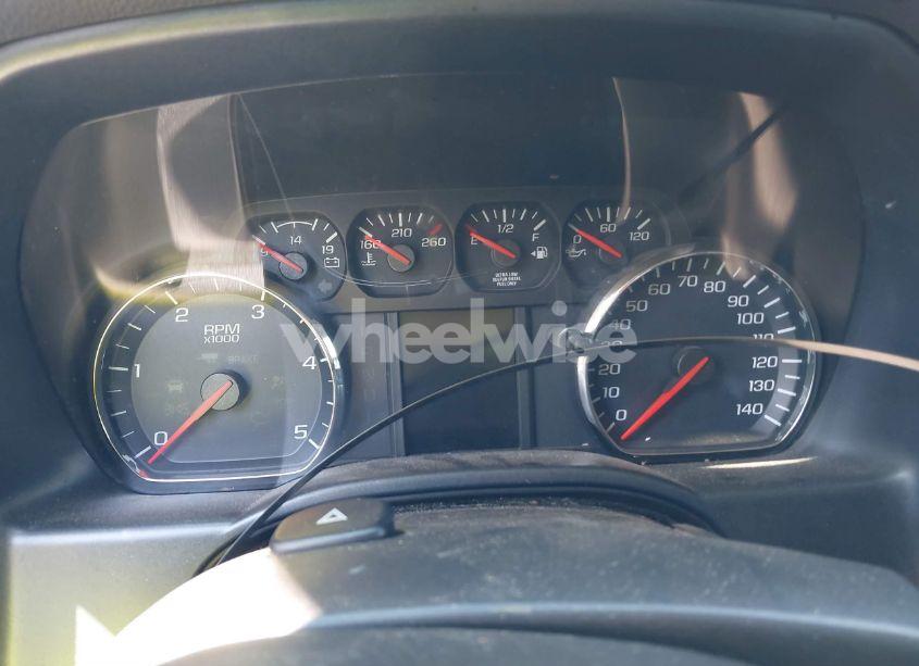 Photo 7 of 2018 Chevrolet Silverado 3500HD CHASSIS WT (VIN 1GB4KYCY9JF174308)