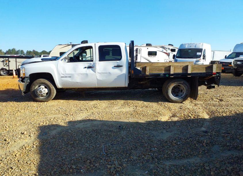 Photo 14 of 2013 Chevrolet Silverado 3500HD CHASSIS WORK TRUCK (VIN 1GB4KZC83DF198579)