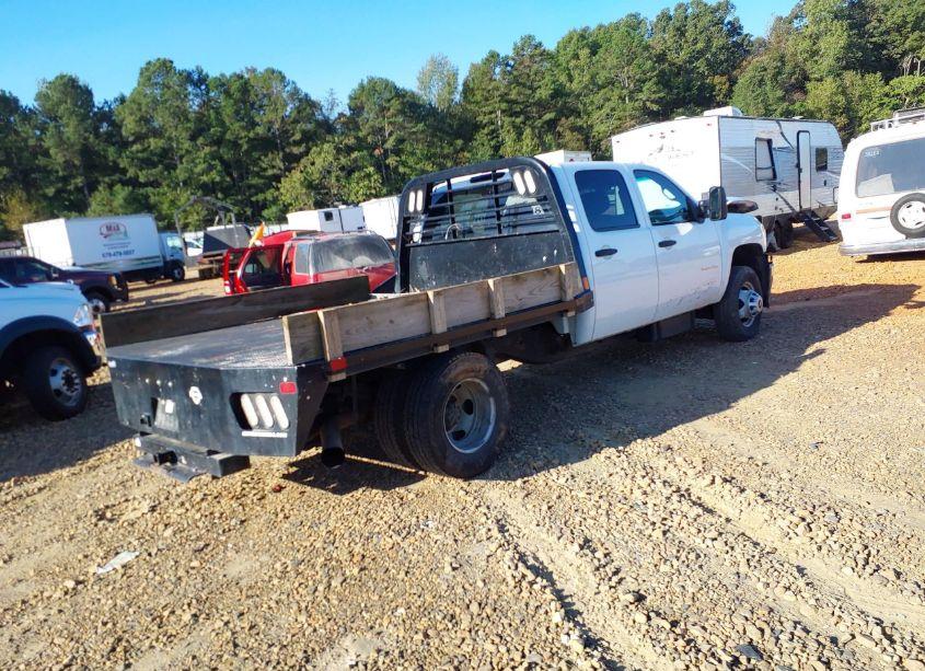 Photo 4 of 2013 Chevrolet Silverado 3500HD CHASSIS WORK TRUCK (VIN 1GB4KZC83DF198579)