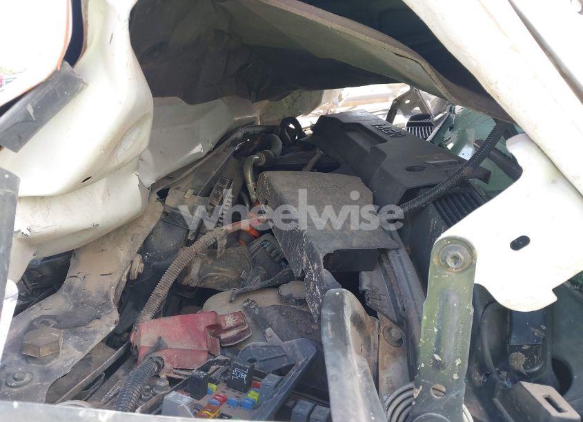 Photo 10 of 2013 Chevrolet Silverado 3500HD CHASSIS WORK TRUCK (VIN 1GB4KZC88DF242804)