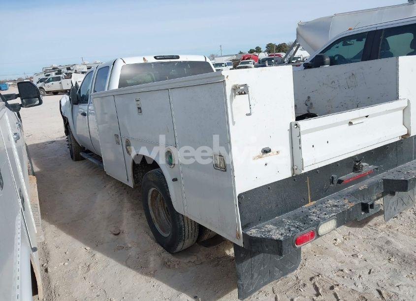 Photo 3 of 2013 Chevrolet Silverado 3500HD CHASSIS WORK TRUCK (VIN 1GB4KZC88DF242804)