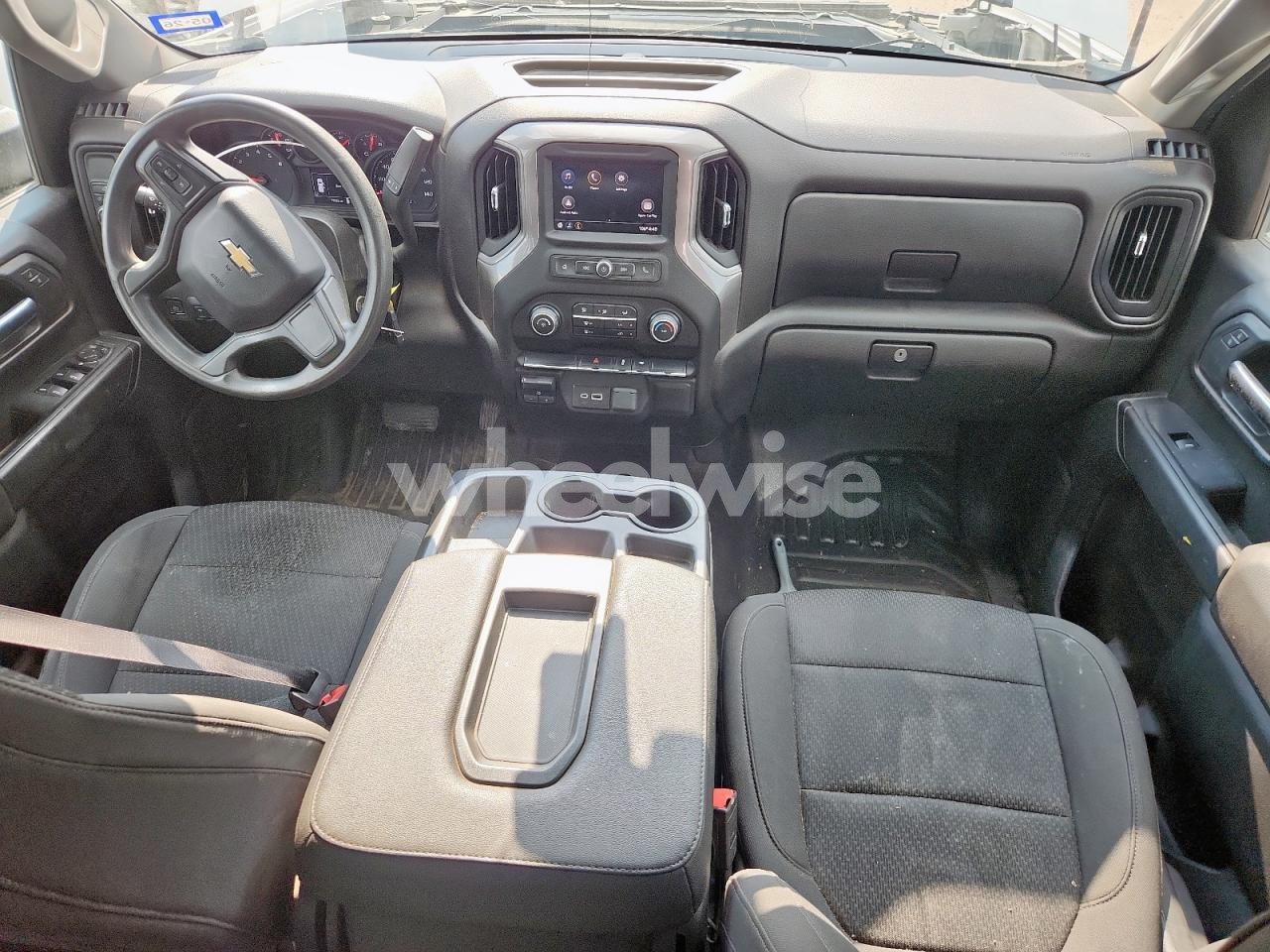 Photo 8 of 2023 CHEVROLET SILVERADO C2500 HEAVY DUTY (VIN 1GB4WLE77PF238057)