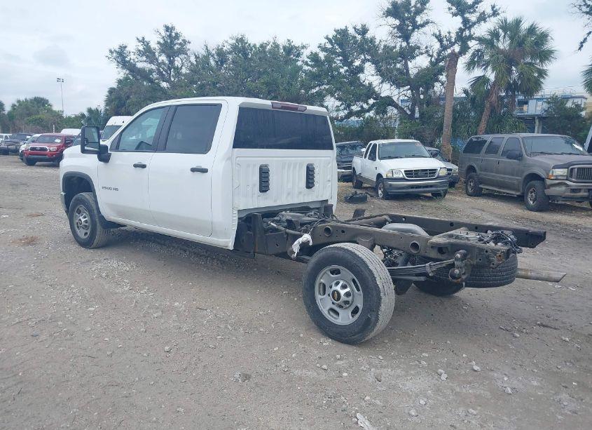 Photo 4 of 2022 Chevrolet Silverado 2500HD (VIN 1GB4YLE70NF257167)