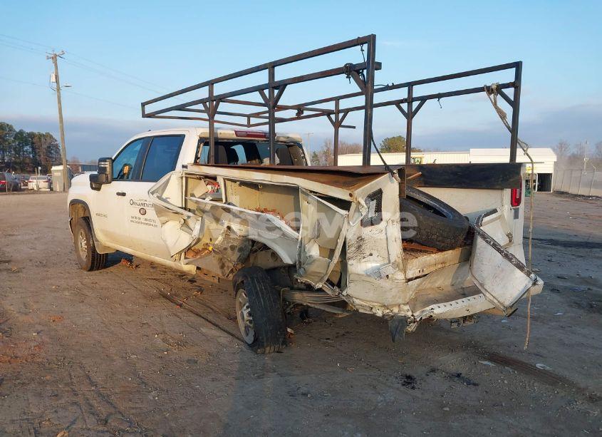Photo 3 of 2022 Chevrolet Silverado 2500HD 4WD LONG BED WT (VIN 1GB4YLE7XNF319559)