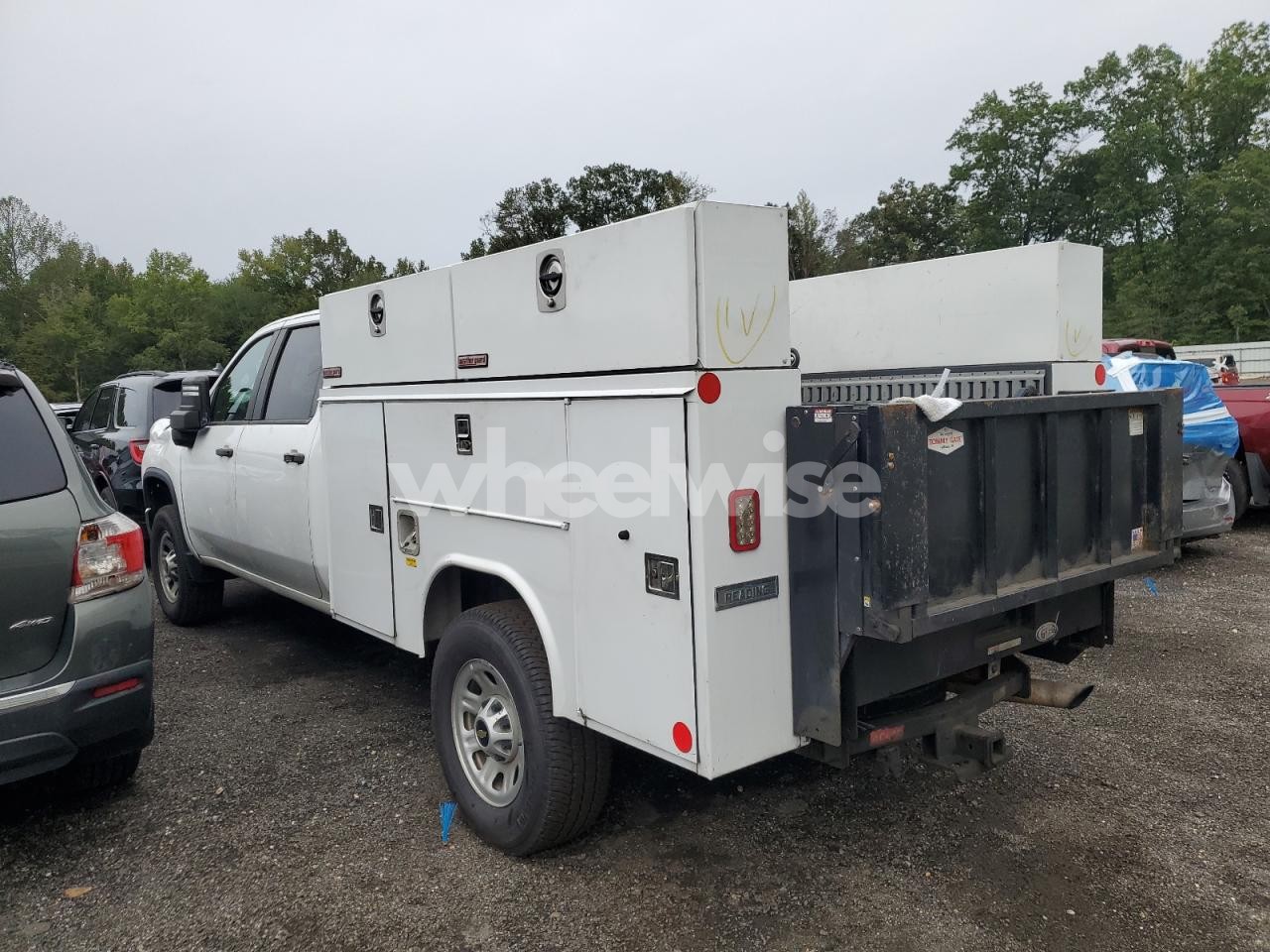 Photo 2 of 2020 CHEVROLET SILVERADO K3500 (VIN 1GB4YSE70LF219249)