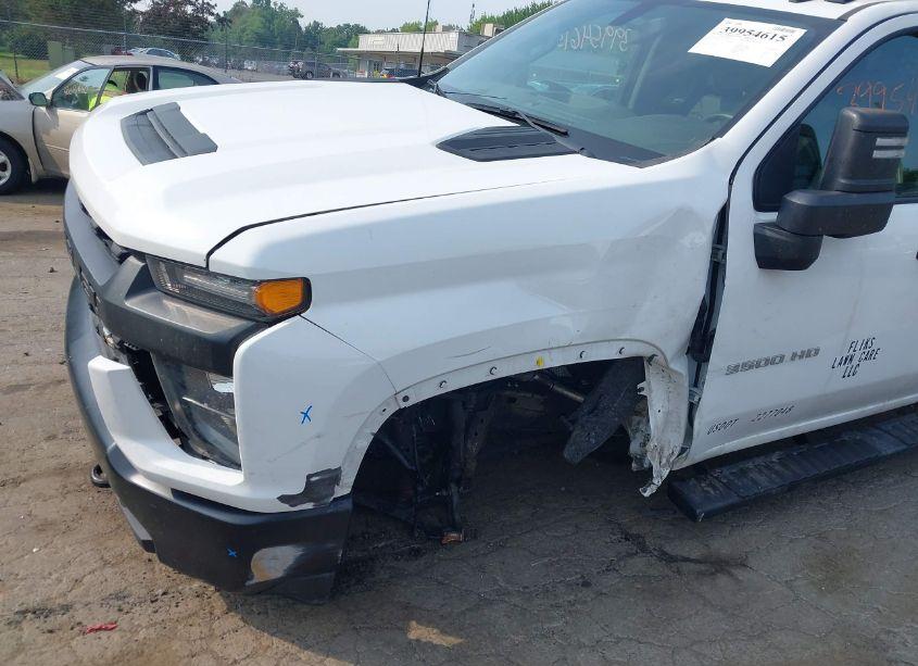 Photo 11 of 2022 Chevrolet Silverado 3500HD CHASSIS WORK TRUCK (VIN 1GB4YSE72NF255821)