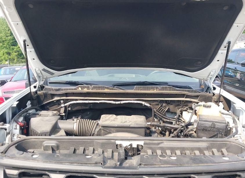 Photo 9 of 2022 Chevrolet Silverado 3500HD CHASSIS WORK TRUCK (VIN 1GB4YSE72NF255821)