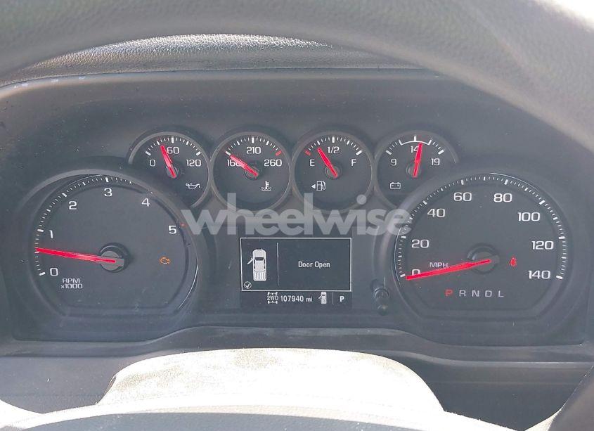 Photo 5 of 2020 Chevrolet Silverado 3500HD CHASSIS WORK TRUCK (VIN 1GB4YSEY1LF263589)