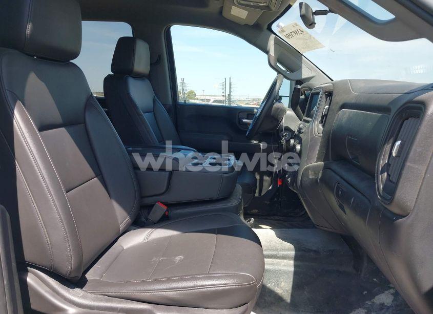 Photo 7 of 2020 Chevrolet Silverado 3500HD CHASSIS WORK TRUCK (VIN 1GB4YSEY1LF263589)