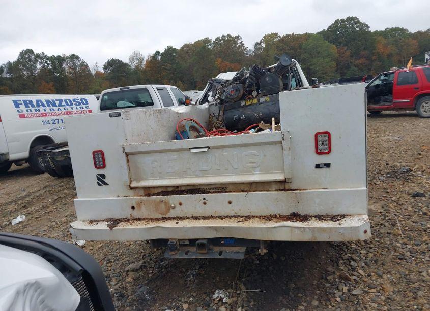 Photo 15 of 2022 Chevrolet Silverado 3500HD CHASSIS WORK TRUCK (VIN 1GB4YSEY2NF305920)