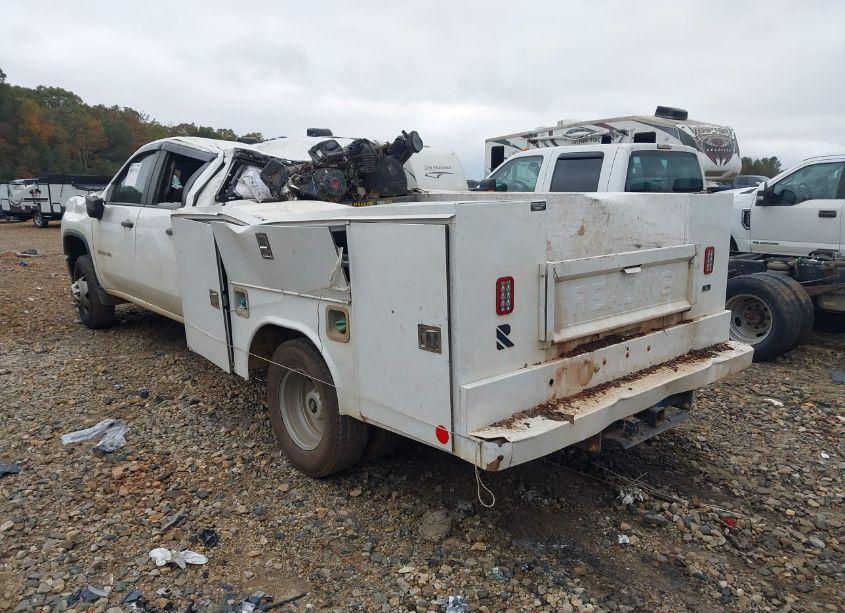 Photo 3 of 2022 Chevrolet Silverado 3500HD CHASSIS WORK TRUCK (VIN 1GB4YSEY2NF305920)