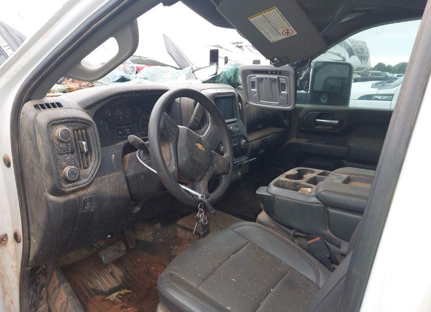 Photo 6 of 2022 Chevrolet Silverado 3500HD CHASSIS WORK TRUCK (VIN 1GB4YSEY2NF305920)