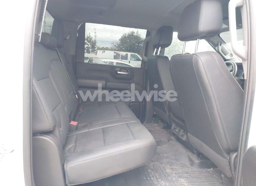 Photo 6 of 2024 Chevrolet Silverado 3500HD CHASSIS WORK TRUCK (VIN 1GB4YSEY2RF372653)