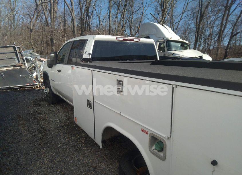 Photo 17 of 2020 Chevrolet Silverado 3500HD CHASSIS WORK TRUCK (VIN 1GB4YSEY3LF337997)